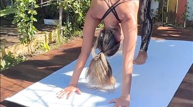 Asian milf amateur wife creampie hardcore backyard fucking real orgasm teaser