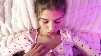 Step sis pink pussy POV deep throat climax