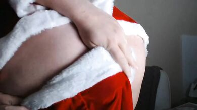 Mrs. Claus Makes You Eat Her Farts for Being on the Naughty List Preview Hazel Sincaid