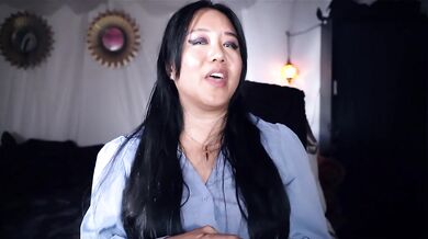 Dominatrix Mara Teaches Project Dominance Without Aggression