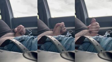 Masturbating in a VERY busy Walmart parking lot before Christmas