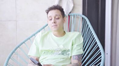 My friend taught me how to eat her dripping pussy raw