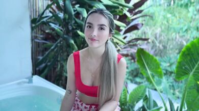 My best friend made me strip in the jacuzzi for a blowjob