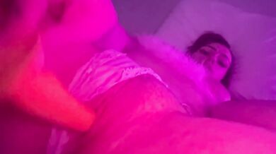 Brunette toys herself into a screaming orgasm