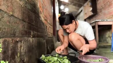 Hard rough sex while washing cutting vegetables in rural area
