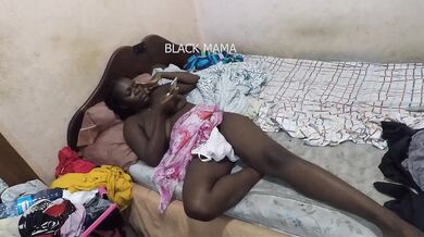 Black girl loves being bare no panties solo