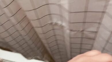 Stepmom didn't notice it was her stepson in the bathroom sucking his big cock