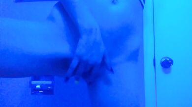 Dripping Curves Rubbed in the Bathroom MILF Milking Herself Raw