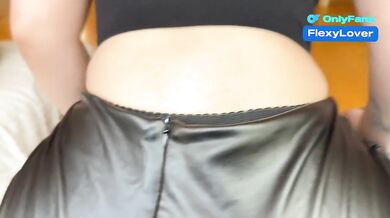 My debt collector girlfriend worships my cock in fishnets