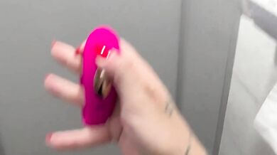 Horny milf almost got caught in public park with vibrator orgasm