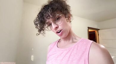Stepmom’s Big Ass gets Pounded in Cabin Anal Creampie