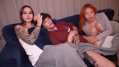 Threesome ruined my marriage big tits stepmom caught sucking stepson's dick