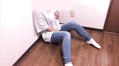 Short-haired student cumming to her Asian wet dreams