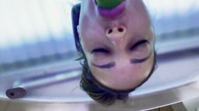 Sofi Ryan ruined in tanning bed with dildo by public salon vibrator