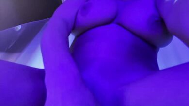 Sofi Ryan ruined in tanning bed with dildo by public salon vibrator