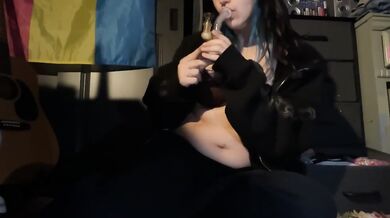 Bong hit before squirting orgasm with vibrator 420 masturbation