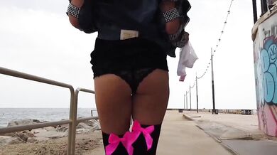 Amateur MILF orgasms leaking watery pussy raw solo pleasure