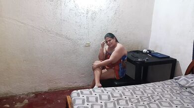 My husband at work while I gush my fat cunt to the painter raw mexican milf