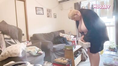 Big tits milf robe slips cleaning hairy bbw pawg solo voyeur