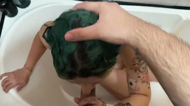 Stepbro destroys stepmom's throat with thick ebony dick