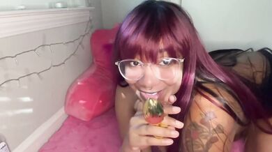 Oily Feet and Butt Plug Tease Destroys Ebony Anal