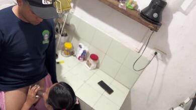 Schoolgirl ruined by her father-in-law's massive cock in the kitchen