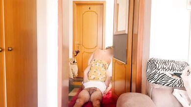 Milf eats pussy right in the hallway outside her neighbor’s door screams Oh my God I’m cumming