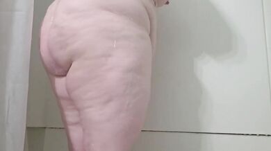 BBW Shaves Her Bush Hairy Pussy Until Gleaming Cumpilation