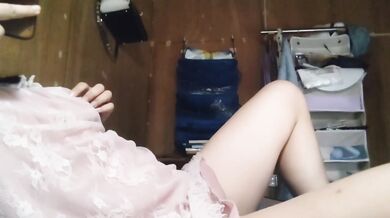 Japanese Amateur Masturbation and Cum While Farting
