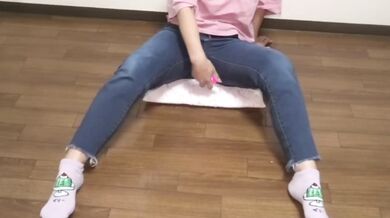 Japanese Amateur Girl Masturbating Daily and Getting Destroyed by Clit Play