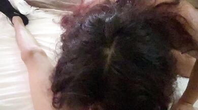 Mamá De Mi Novia Me Encuentra Masturbado Termina En Creampie