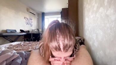 horny stepsister wants to eat my cum in amateur gonzo blowjob and cumshot