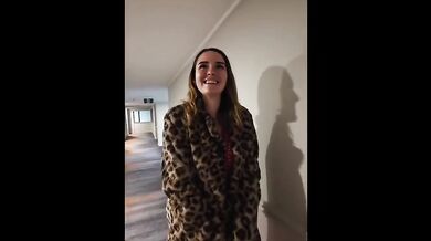 Fan Recognizes Me So I Fuck Him In My Hotel Gushing Hot Sex Exclusive Verified Amateur