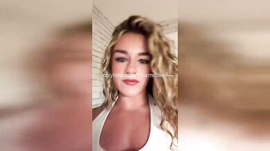Schoolgirl Detention Teacher Makes Her Squirt Deep Penetration