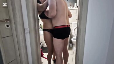 Real Sex With Stepmom Having Late Night With Amateur Blowjob