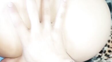 Colombian Onlyfans Milf With Big Tits And Big Ass Gushes While Sucking