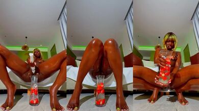 Ebony Queen Tahshaar Shakes For Big Dildo Squirt Chaser