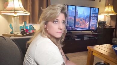 My Mom’s Best Friend Moves In And Needs Cock Destroyed By Kiki Cockhound