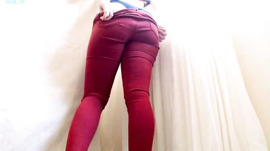 Skinny Jeans Destroyed Gushing Big Ass Pawg Dancing Strip Tease Sensual Sex