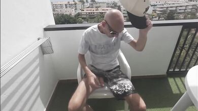 British Brunette Maid Destroyed His Dick Outside Hotel In Pink Bikini