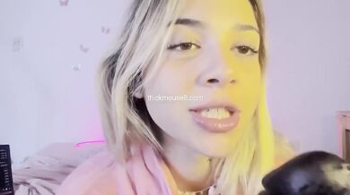 Verified Amateur Petite Deep Throat Bulge Destroyed by Big Dildo Amateur Leak