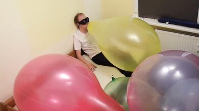 Gushing Blowjob Destroyed By Amateur G24 Crystal Yellow Balloon Choke