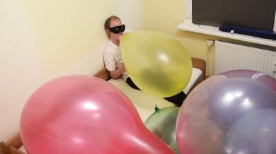 Gushing Blowjob Destroyed By Amateur G24 Crystal Yellow Balloon Choke