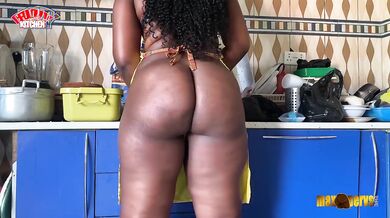 Who Is That Big Ass Ebony In My Kitchen Should I Fuck Her Or Choke Creampie Ass Spanking Squirt