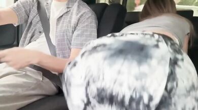 Girlfriend rides driver seat while naughty hands itch and I cum gush from creampie blowjob