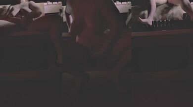 Verified Amateur Babe Destroyed Her Pussy Rubbing Peeing With Medical Gloves Exclusive HD Solo