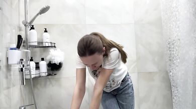 Desperate Blonde Pissing In Jeans Gushing Omorashi