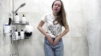 Desperate Blonde Pissing In Jeans Gushing Omorashi