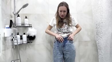Desperate Blonde Pissing In Jeans Gushing Omorashi