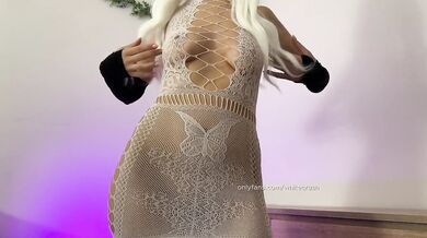Bending Over In Fishnets To Tease You With That Big Ass